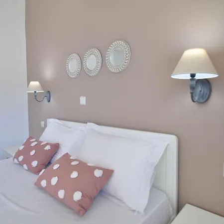 Blue Velvet Suites By Zennova Apartment