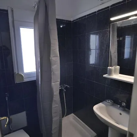 Blue Velvet Suites By Zennova Apartment